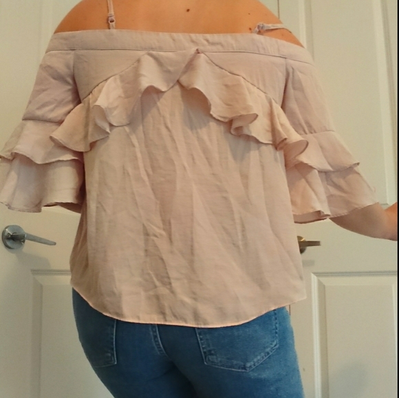 Drop shoulder ruffled tank - Picture 3 of 3
